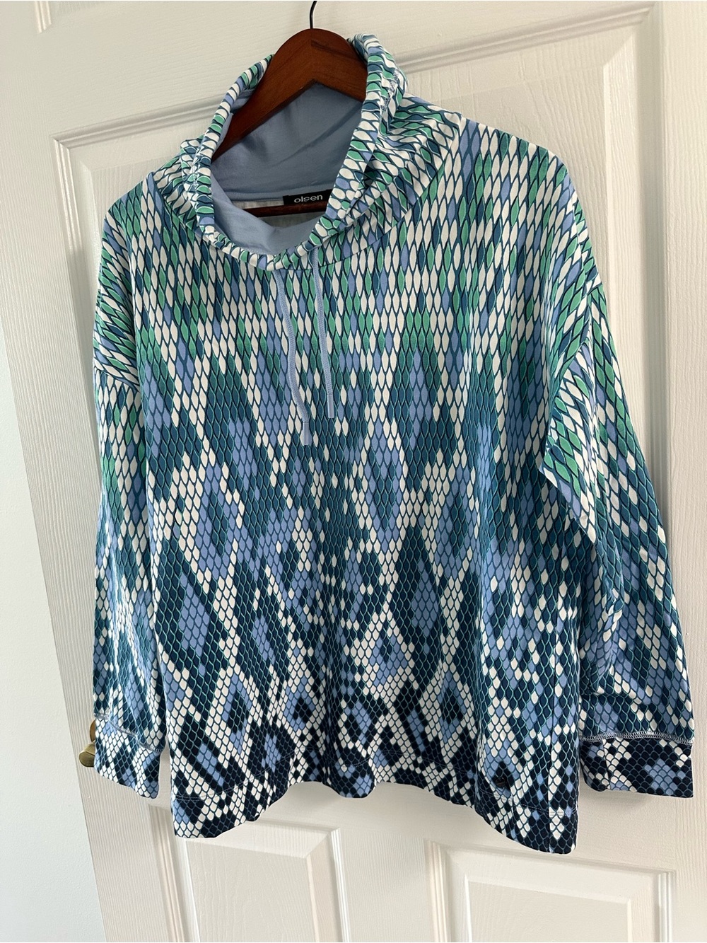 Olsen Europe Geometric Diamond Cowl Neck Top - Size L / 14